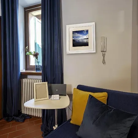 Xenia19 In Pieno Centro Storico Lägenhet *