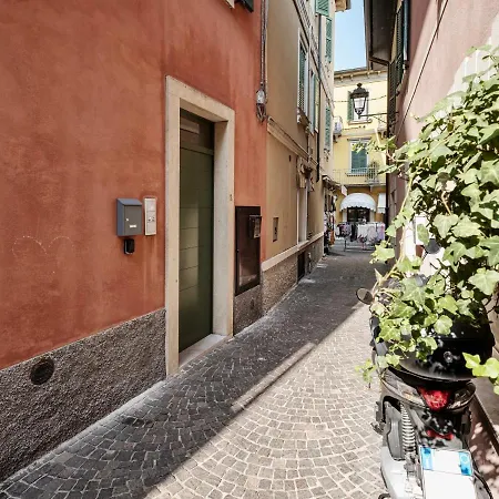 Xenia19 In Pieno Centro Storico * Peschiera del Garda
